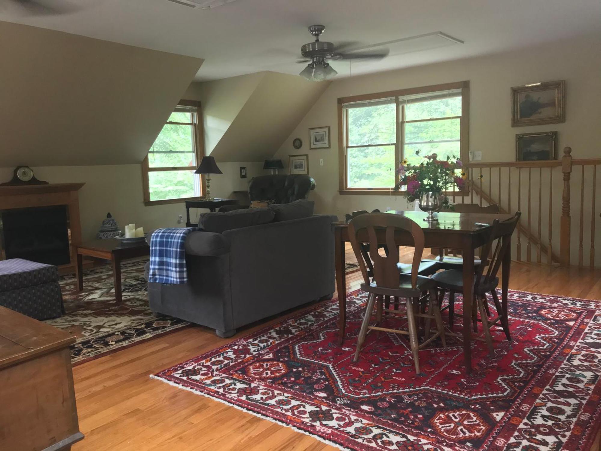 Carriage House Hideaway In Center Of تشيسترتاون المظهر الخارجي الصورة